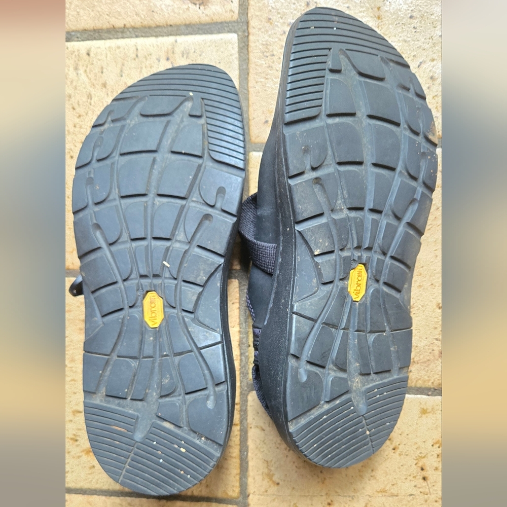 Chaco gorgeous black leather "Vibrum" sandle slide work clog sz7.5 - Picture 6 of 6